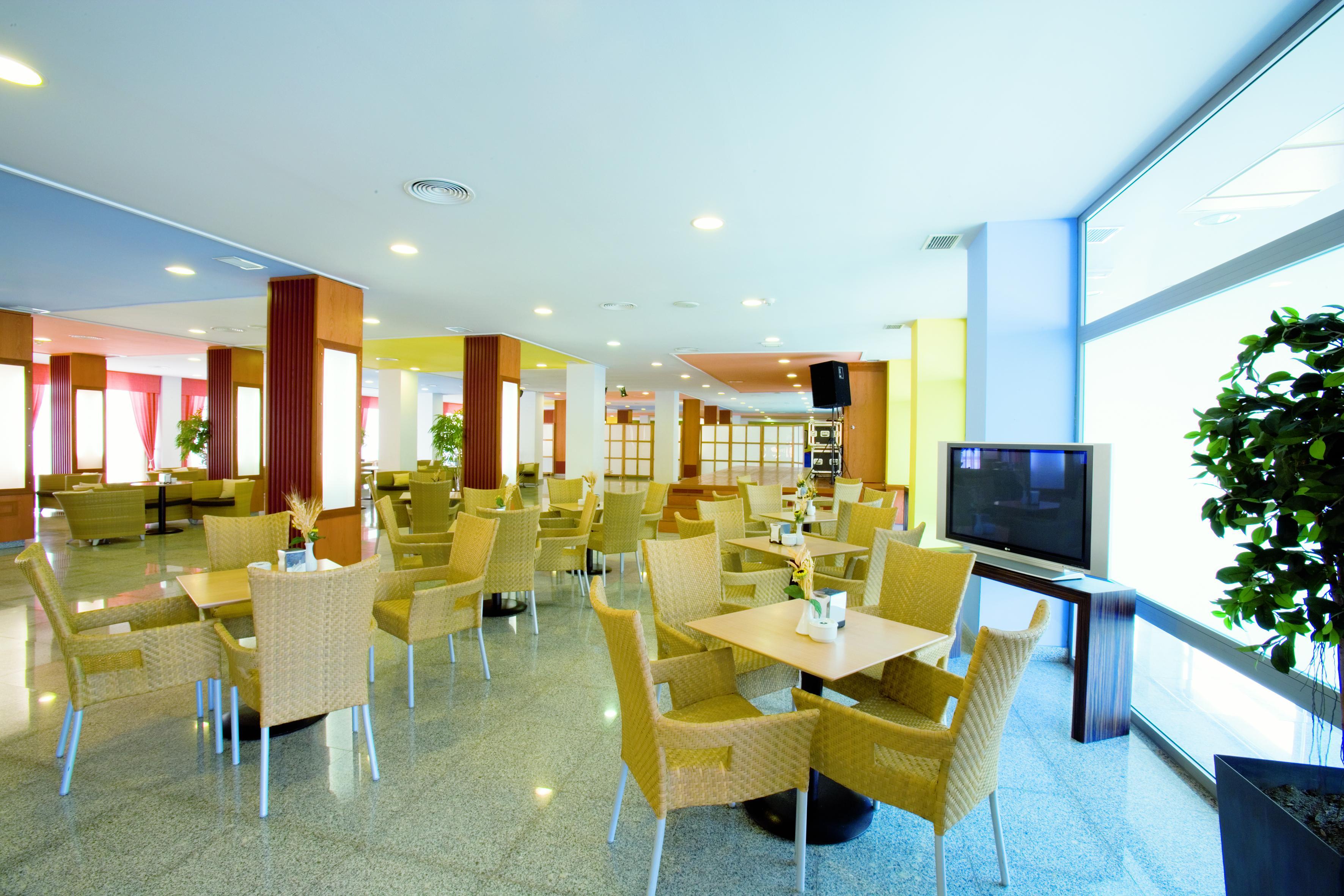 Hotel Ohtels Fenix Family Roquetas de Mar Exterior foto